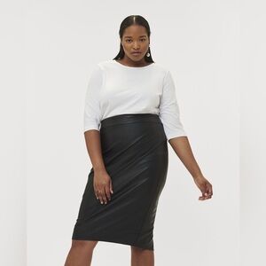 UNIVERSAL STANDARD Sillaro Leatherette Pencil Skirt